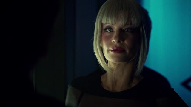 File:OrphanBlackS01E07-0418.jpg