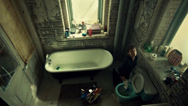 File:OrphanBlackS01E090559.jpg