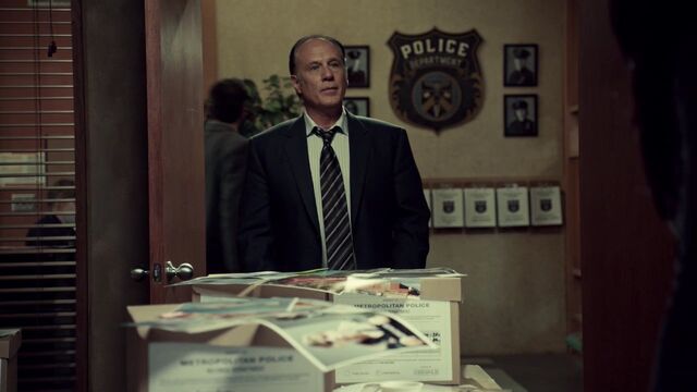 File:OrphanBlackS01E092326.jpg