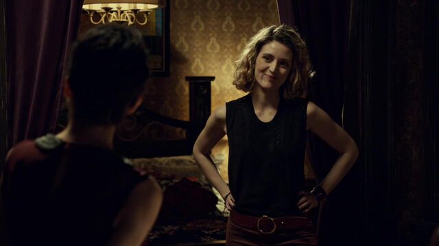 File:OrphanBlackS01E07-2458.jpg