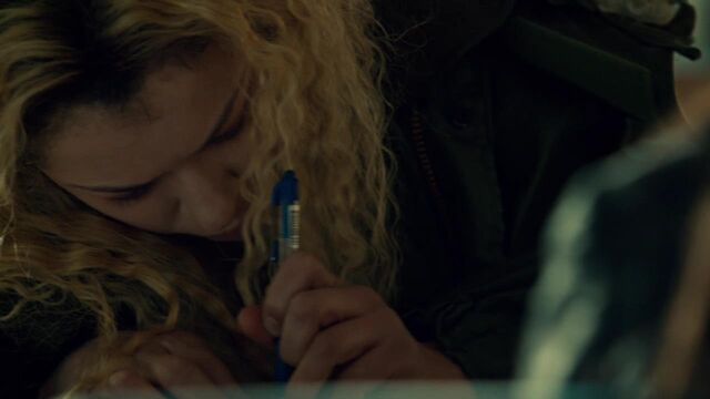 File:OrphanBlackS01E07-0991.jpg