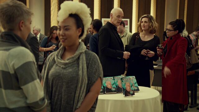 File:OrphanBlackS01E06-1451.jpg