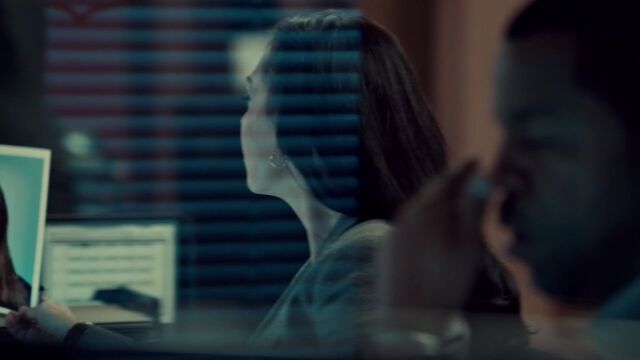 File:OrphanBlackS01E090360.jpg