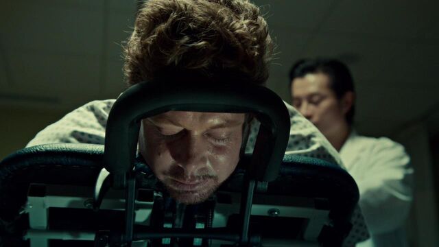 File:OrphanBlackS01E08-2232.jpg