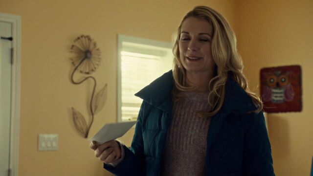 File:OrphanBlackS01E08-0229.jpg