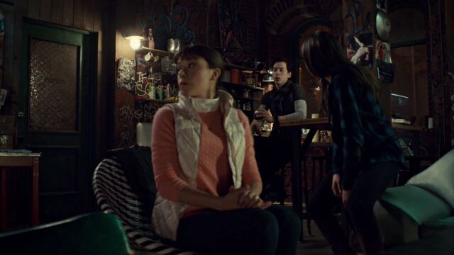 File:OrphanBlackS01E10 0953.jpg