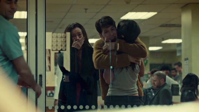 File:OrphanBlackS01E090219.jpg