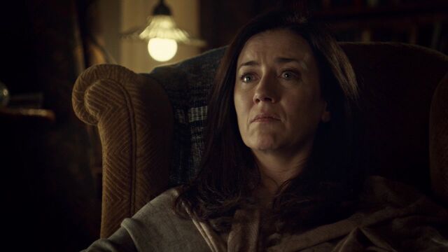 File:OrphanBlackS01E092472.jpg