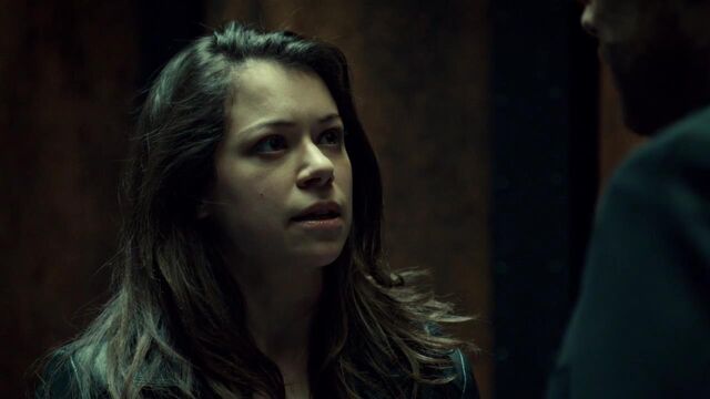 File:OrphanBlackS01E07-2093.jpg