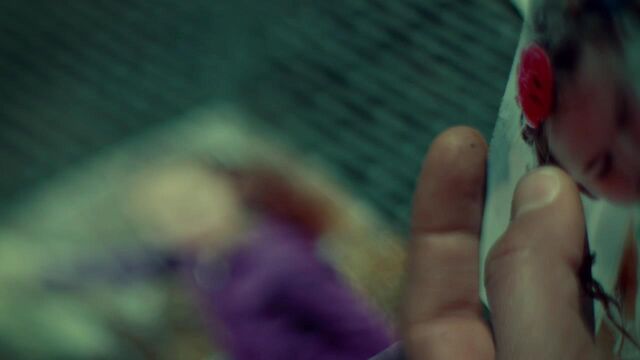 File:OrphanBlackS01E08-1642.jpg
