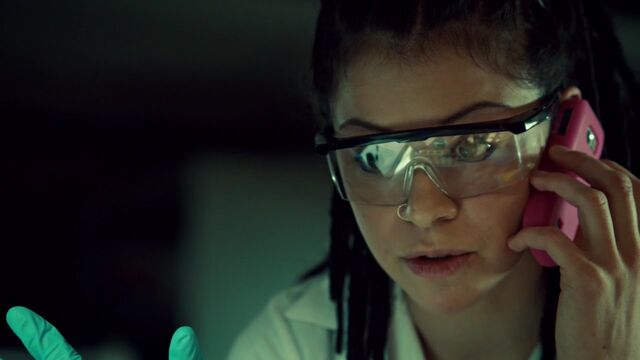 File:OrphanBlackS01E090699.jpg