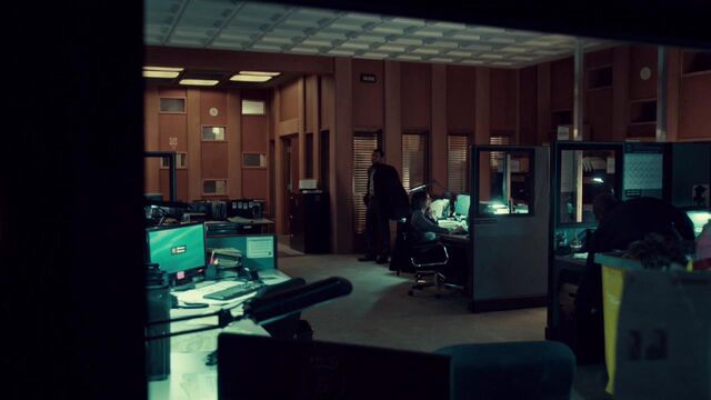 File:OrphanBlackS01E07-2513.jpg
