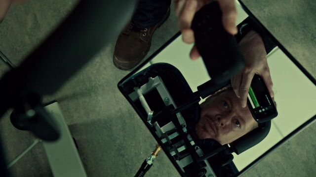 File:OrphanBlackS01E08-1068.jpg
