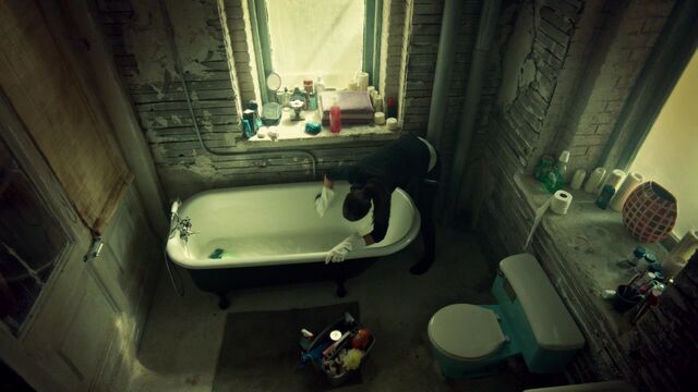 File:OrphanBlackS01E090552.jpg