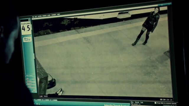File:OrphanBlackS01E091800.jpg