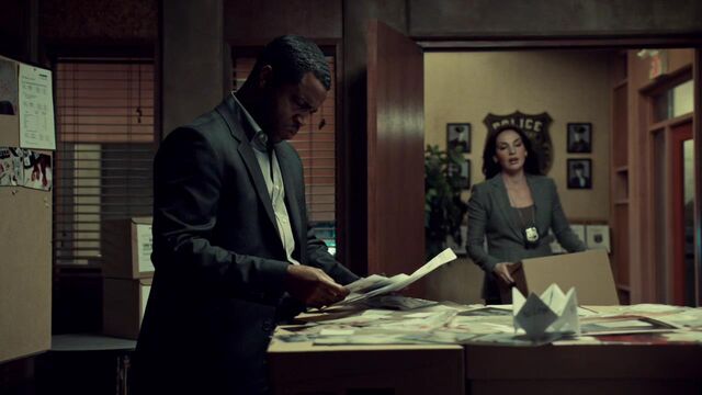 File:OrphanBlackS01E07-1029.jpg