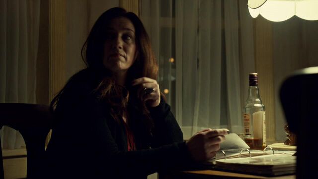 File:OrphanBlackS01E08-2427.jpg