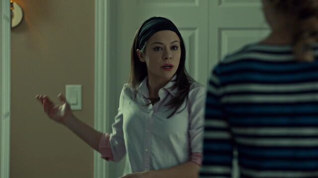 File:OrphanBlackS01E06-1984.jpg