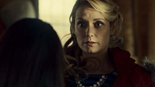 File:OrphanBlackS01E06-2292.jpg