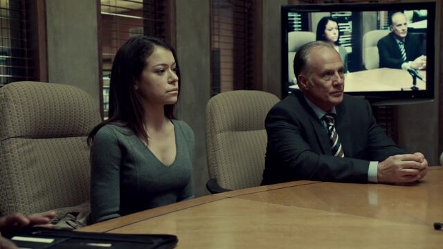 File:S01E01-06.jpg