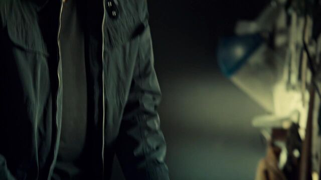 File:OrphanBlackS01E06-2103.jpg