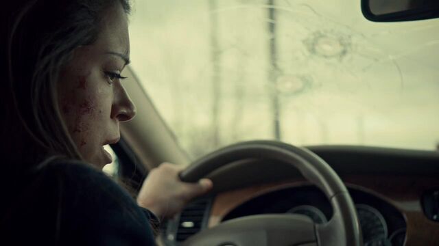 File:OrphanBlackS01E01-2549.jpg