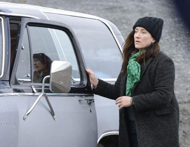 File:1x01-19.jpg