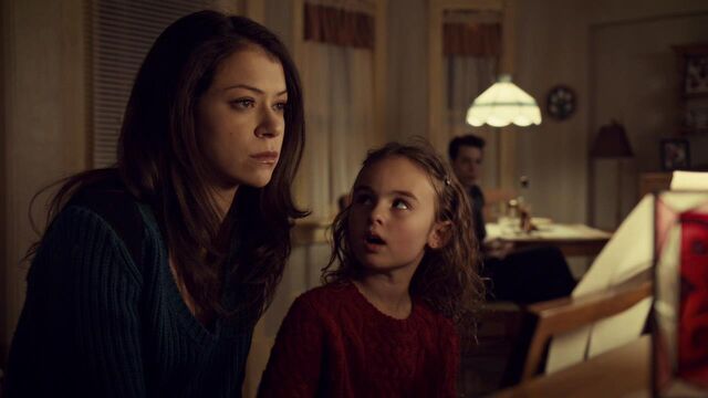 File:OrphanBlackS01E07-1329.jpg