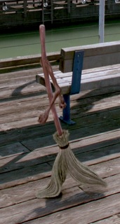 Broomstick2