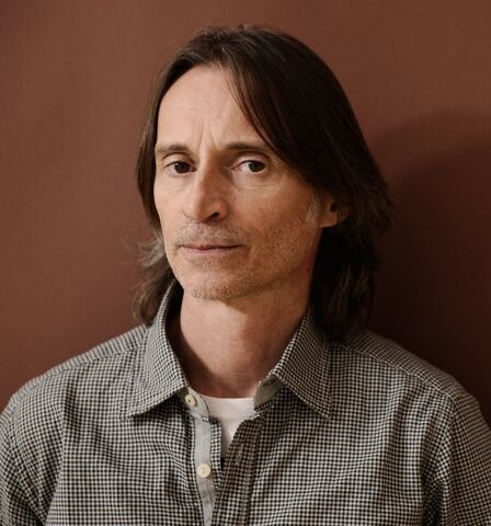 File:RobertCarlyle.jpg