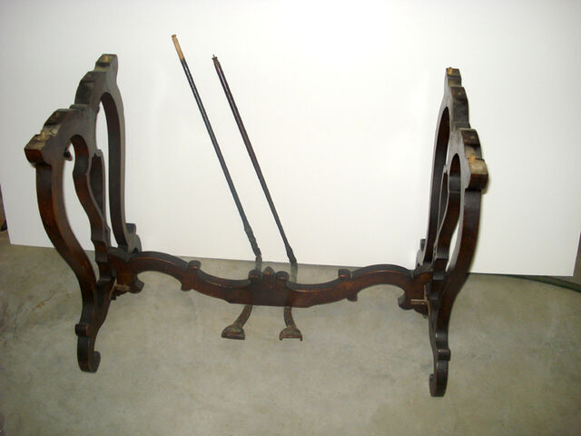 File:Melodian stand.jpg