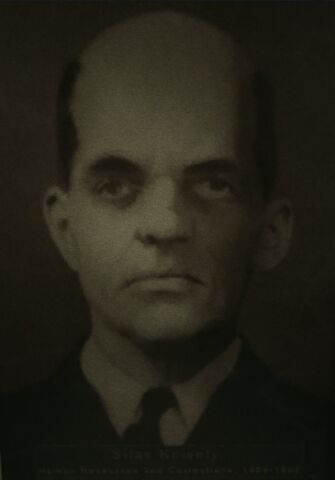 File:Silae Knisely.jpg