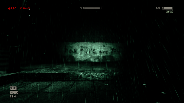 File:Courtyard Blood Message 1.png