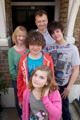 File:OUTNUMBERED wik im.jpg