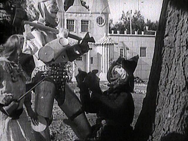 File:His-majesty-the-scarecrow-of-oz-1914.jpg