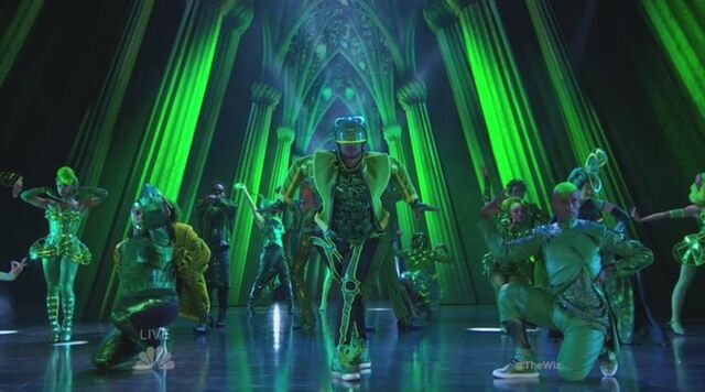 File:Emerald City Vogue.jpg