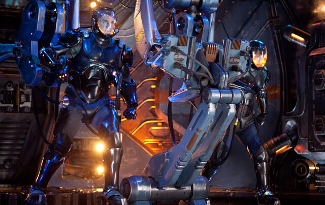 File:Mako and Raleigh piloting.jpg