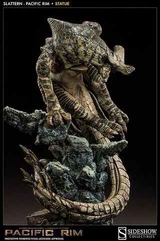 File:Slattern (Sideshow Collectibles) 02.jpg