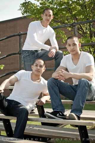 File:Luu Triplets.jpg