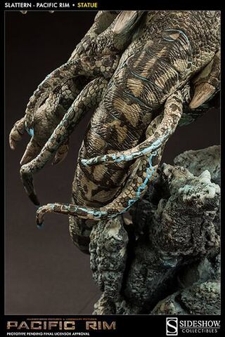 File:Slattern (Sideshow Collectibles) 03.jpg