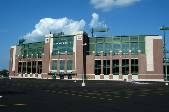 File:Lambeau Field.jpg