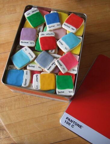 File:PMS Cookie Tin-1.jpg