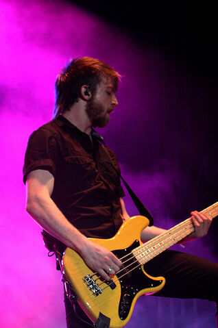 File:Jeremy 100.jpg