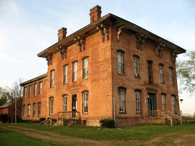 File:A2010HOUSE1.jpg
