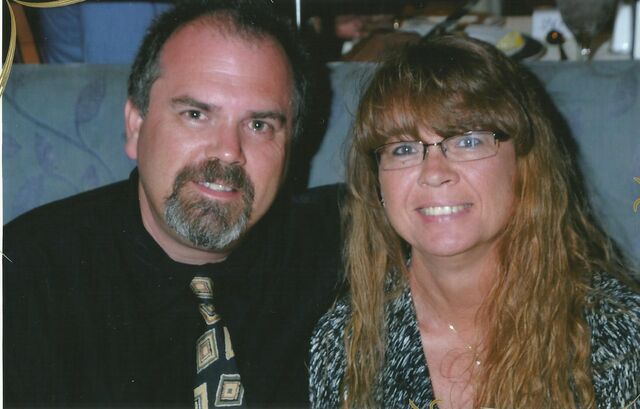 File:Chris and Vonda 1.jpg