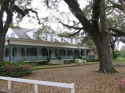 800px-Myrtles Plantation Louisiana