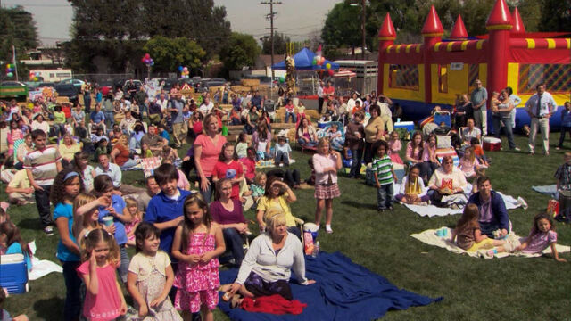 File:Freddy Spaghetti Event 2.jpg