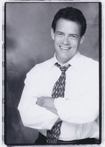 File:Ron Pardo.jpg