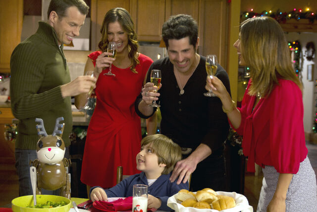 File:Finding christmas.jpg