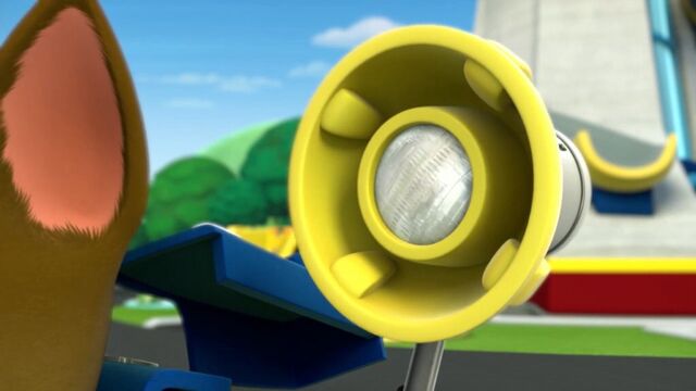 File:Chase'sMicrophone.jpg